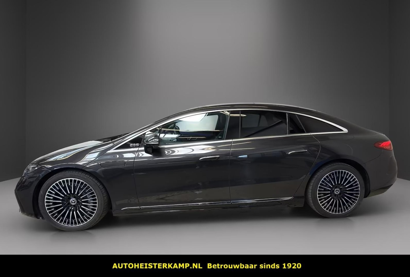 Mercedes-Benz EQS - 450+ AMG Line 360 PK Burmester Hyperscreen Panoramadak Distronic Stoelkoeling 360 Camera - AutoWereld.nl