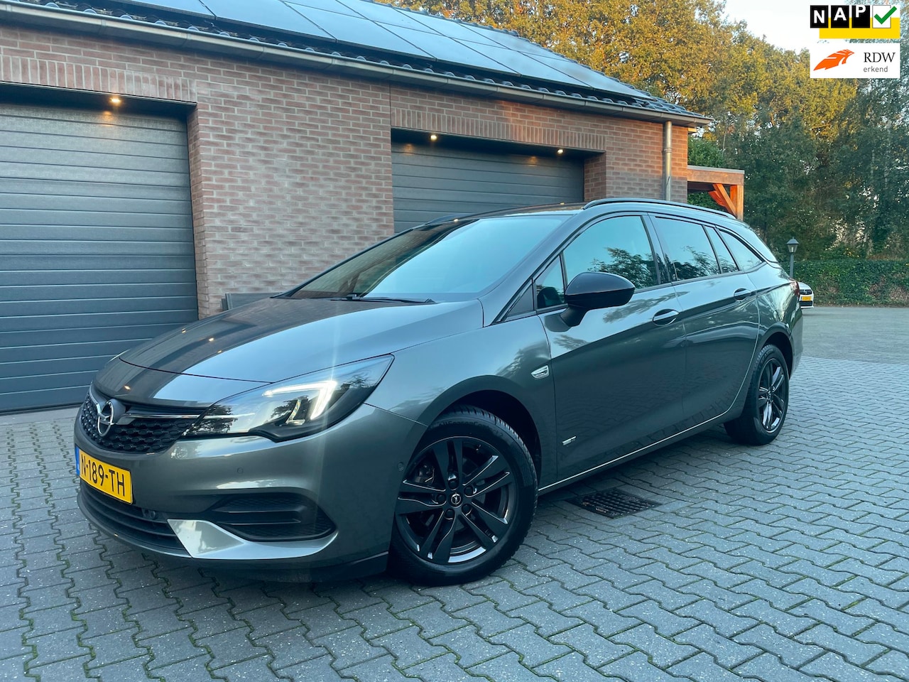 Opel Astra Sports Tourer - 1.2 Design & Tech 1.2 Design & Tech - AutoWereld.nl