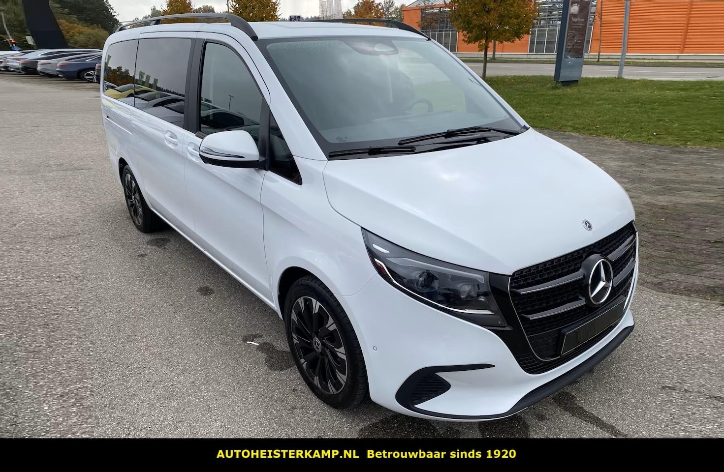 Mercedes-Benz V-klasse - 300 L2 Benzine Grijs Kenteken EL. Schuifdeuren Distronic LED 18 Inch Stuurverwarming Stoel - AutoWereld.nl