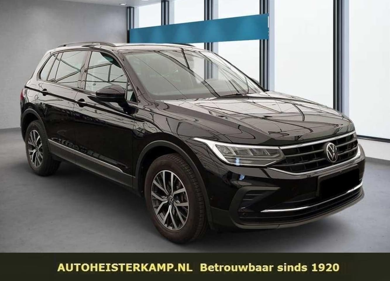 Volkswagen Tiguan - 1.4 TSI eHybrid ACC Trekhaak Head-Up Camera Stoelverwarming - AutoWereld.nl