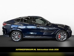 BMW X6 - xDrive30d 286 PK M-Sport Massage Stoelkoeling Panoramadak Luchtvering Head-Up Trekhaak 360