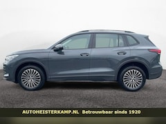 Volkswagen Tiguan - 2.0 TDI 4Motion DSG 193 PK ACC Navi LED Camera Trekhaak 18 Inch