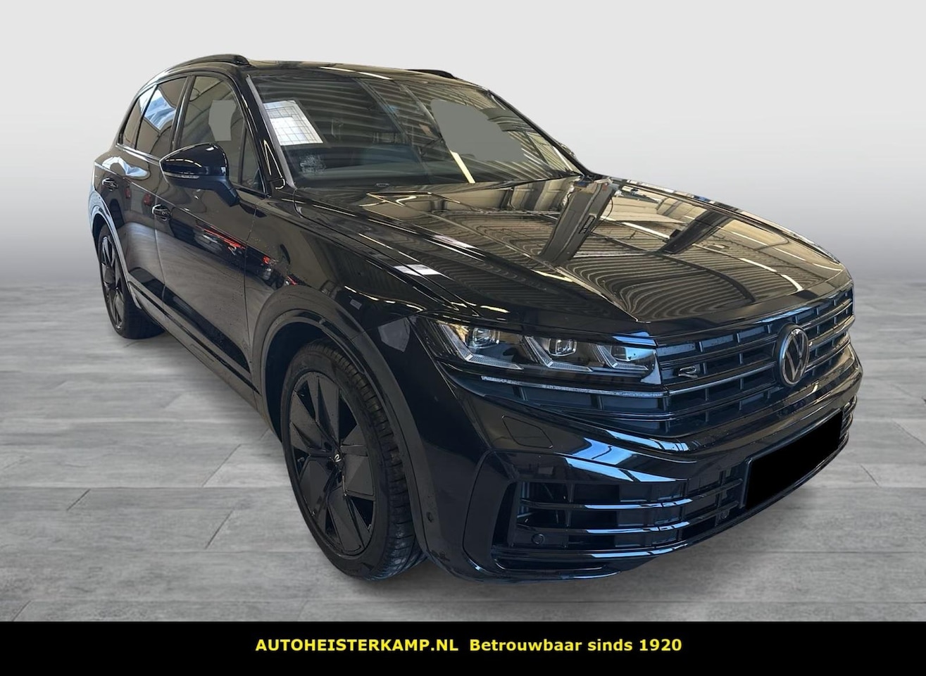 Volkswagen Touareg - 3.0 TSi eHybrid 4MOTION R 21 Inch Panoramadak Dynaudio Stuurverwarming - AutoWereld.nl