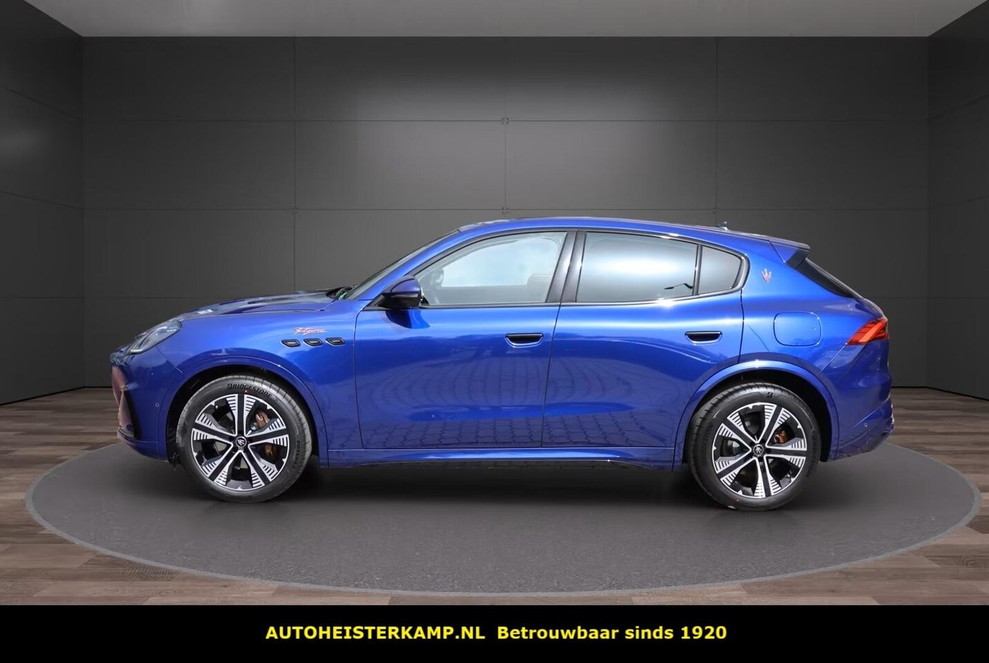 Maserati Grecale - AWD Folgore 105kWh 557 PK ACC Head-Up Panoramadak Luchtvering - AutoWereld.nl