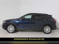 Volkswagen Touareg - 3.0 TDI Grijs Kenteken ACC Luchtvering Comfortstoelen Trekhaak