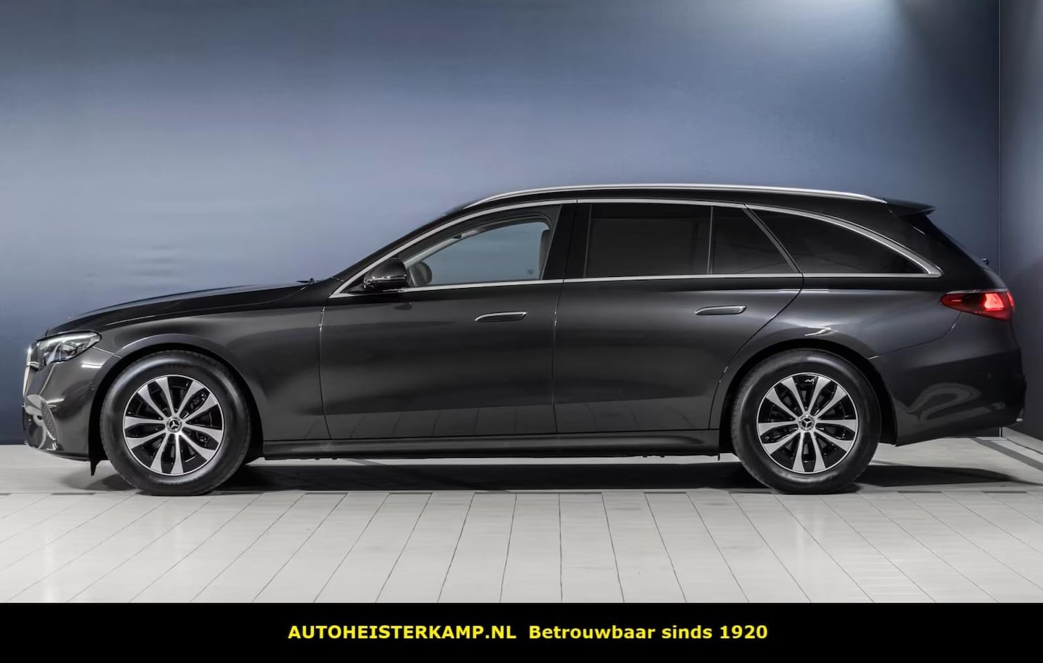 Mercedes-Benz E-klasse Estate - 220 d Avantgarde Distronic Standkachel LED Stoelverwarming Camera - AutoWereld.nl