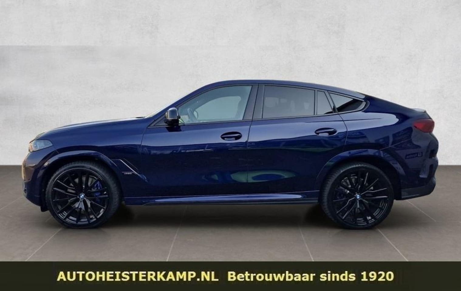 BMW X6 - M60i xDrive M-Sport 530 PK V8 Panoramadak Head-Up 22 Inch - AutoWereld.nl