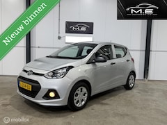 Hyundai i10 - 1.0i AUTOMAAT/AIRCO/37DKM