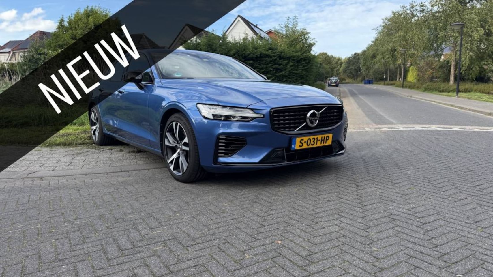 Volvo S60 - 2.0 Recharge T8 AWD R-Design 2.0 Recharge T8 AWD R-Design - AutoWereld.nl