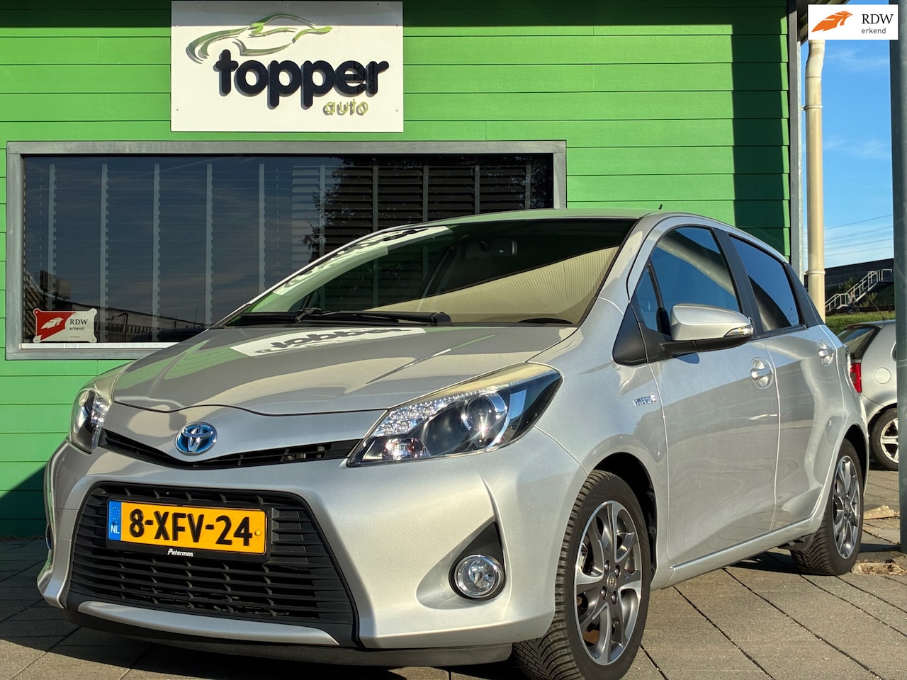 Toyota Yaris - 1.5 Full Hybrid Dynamic|Automaat|Camera|Navigatie|CruiseControl|Climatronic|Trekhaak| - AutoWereld.nl