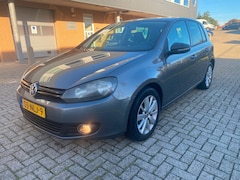 Volkswagen Golf - 1.2 TSI Tour II BlueMotion