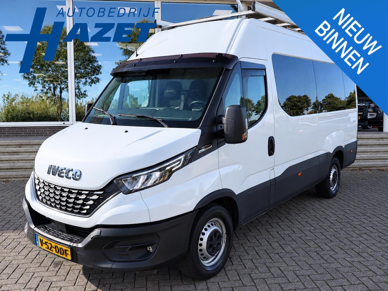 Iveco Daily - 3520L 3.0 180 PK AUT8. +TREKHAAK 3500 KG | CARPLAY | STANDKACHEL | CAMERA - AutoWereld.nl