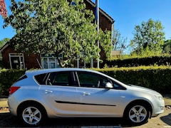 Opel Astra - 1.4 Selection