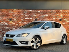 SEAT Leon - 1.4 TSI FR Cruise Clima Bluetooth Sportstoelen Lage KM Voll.Onderhouden