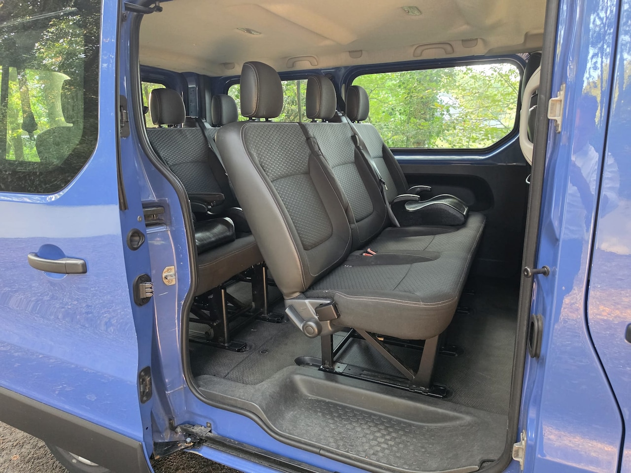 Opel Vivaro Combi - 1.6 CDTI L1H1 BiTurbo ecoFLEX - AutoWereld.nl