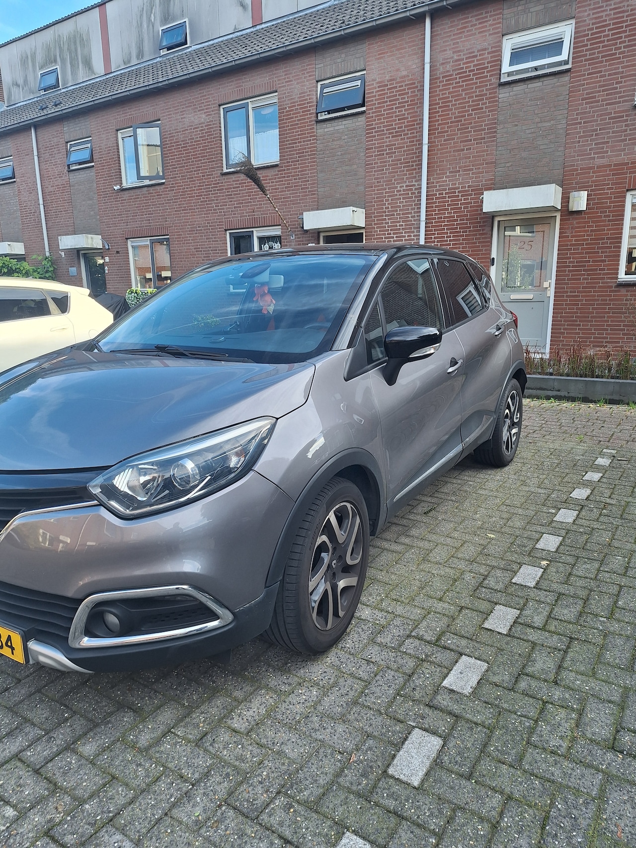 Renault Captur - 0.9 TCe Helley Hansen - AutoWereld.nl