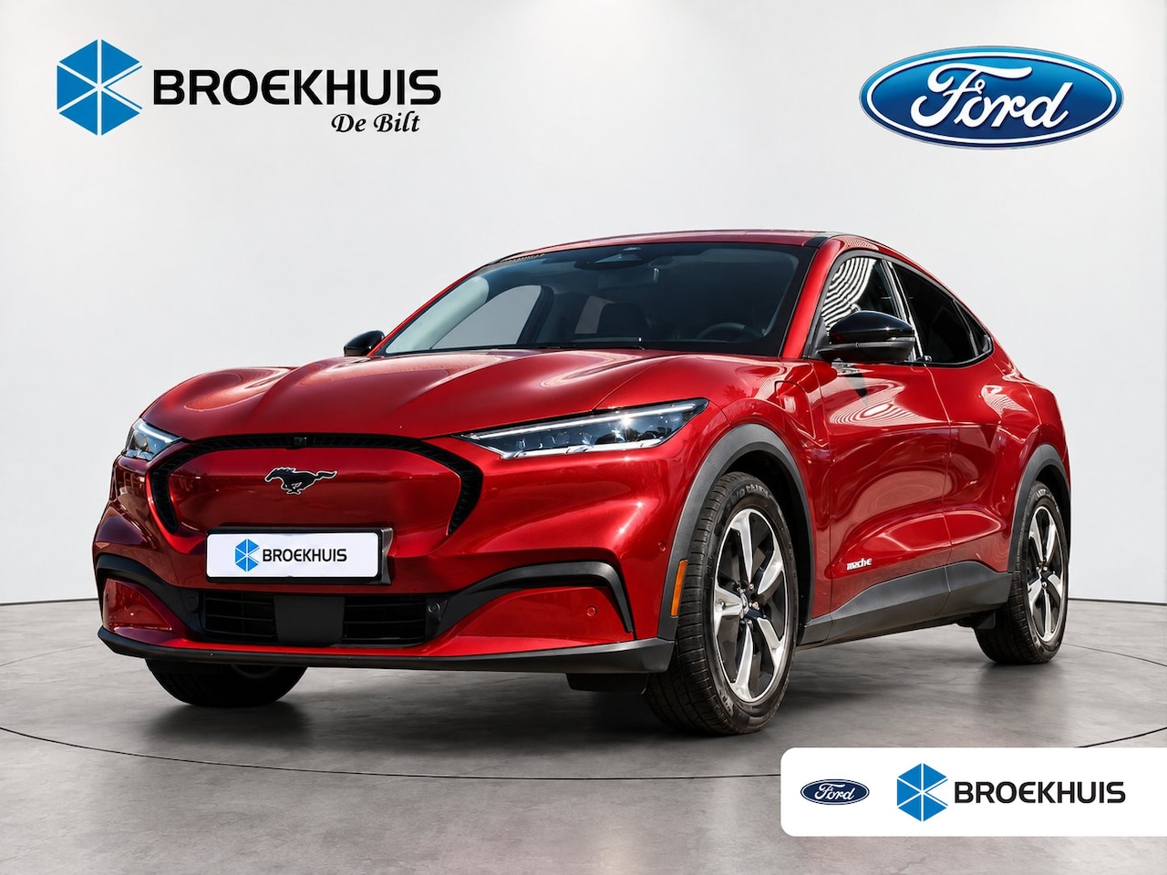 Ford Mustang Mach-E - 76 kWh | DEALER OH! | ADAPTIVE CRUISE | 360° CAMERA | DODE HOEK | LED | ELEKTR STOEL | LED - AutoWereld.nl