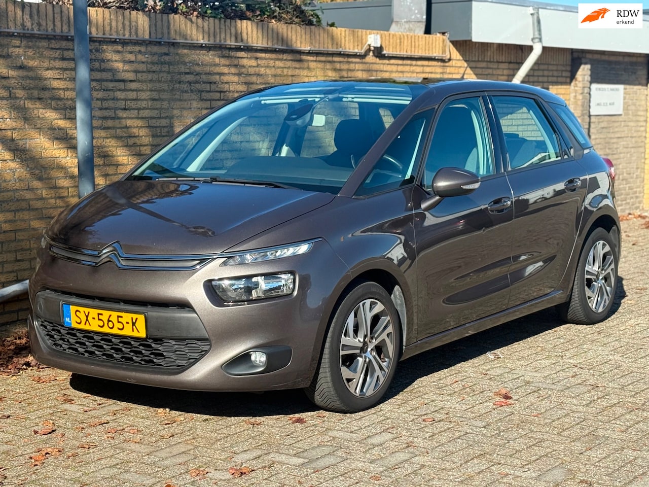 Citroën C4 Picasso - 1.6 BlueHDI Live / AUT / Euro 6 - AutoWereld.nl