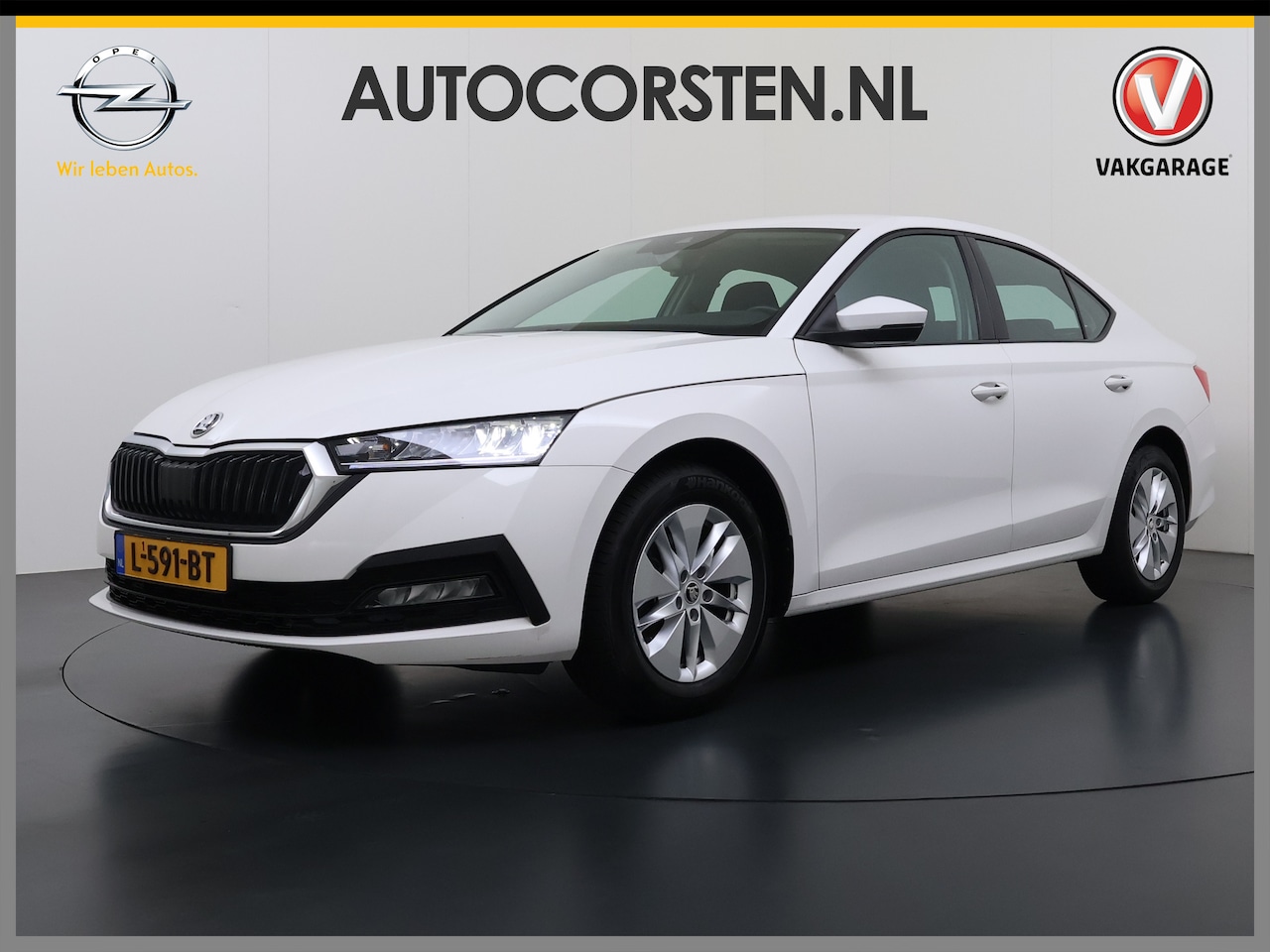 Skoda Octavia - 111PK Apple Carplay Android Auto Virtual Cockpit Cruise Control Navi Bluetooth Led Ambitio - AutoWereld.nl