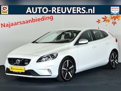 Volvo V40 - 2.0 D4 R-Design / Bi-Xenon / Navi / Cruisecontrol / Cam