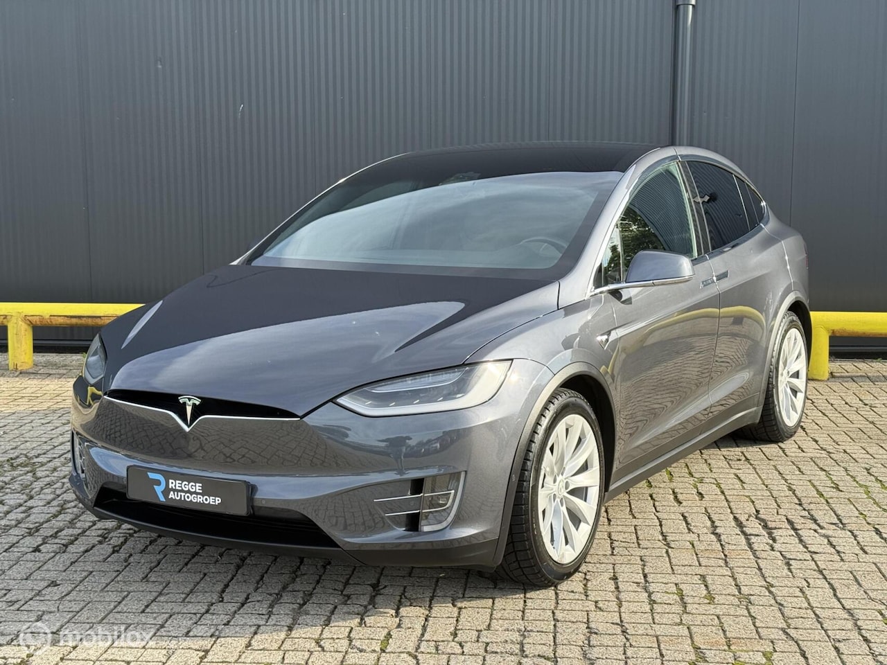 Tesla Model X - 75D Base 7p. CCS | AUTOPILOT | TREKHAAK - AutoWereld.nl