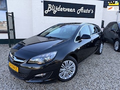 Opel Astra Sports Tourer - 1.4 Turbo Blitz Navi| Cruise | LM | PDC | Trekhaak