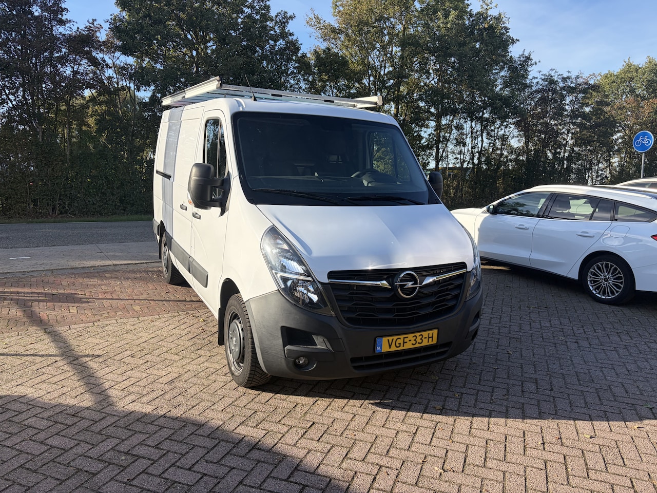 Opel Movano - 2.3 Turbo L1H2 IMPERIAAL CAMERA NAVI - AutoWereld.nl