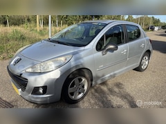 Peugeot 207 - 1.4 VTi Millesim 200
