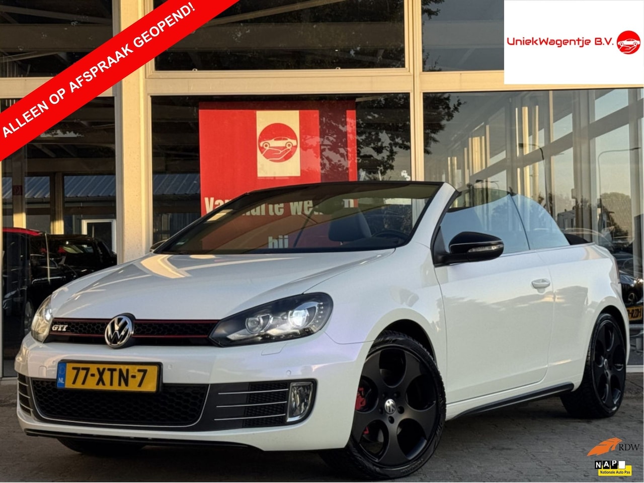 Volkswagen Golf Cabriolet - 2.0 TSI GTI | NL-AUTO! | DEALER OH! - AutoWereld.nl