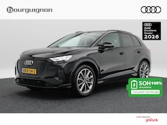 Audi Q4 e-tron - 40 S Edition 63 kWh 204 Pk | Trekhaak | Stoelverwarming | Adaptive Cruise | Camera | CarPl