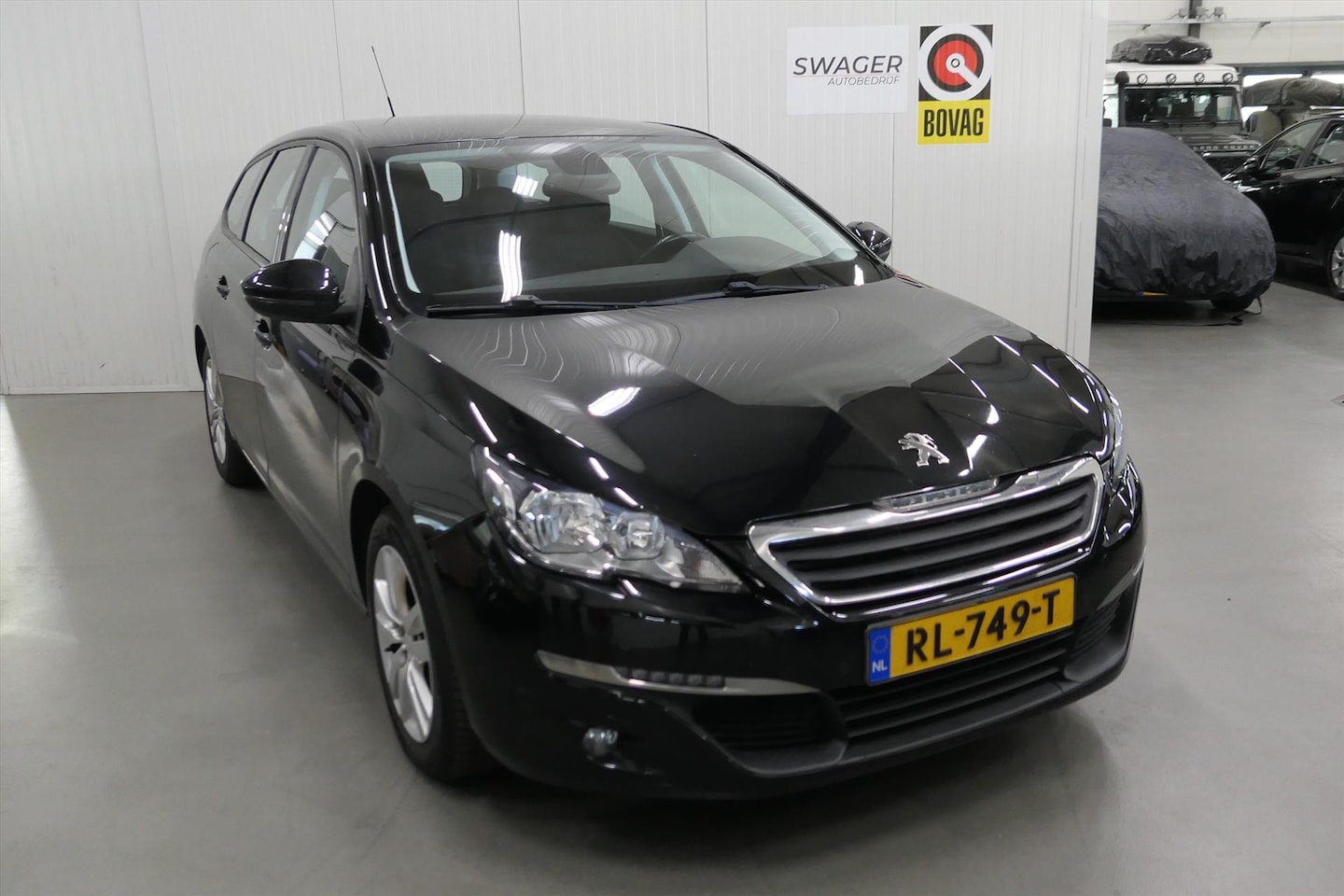Peugeot 308 - 1.2 PureTech 130pk Automaat Active (Goed onderhouden) - AutoWereld.nl