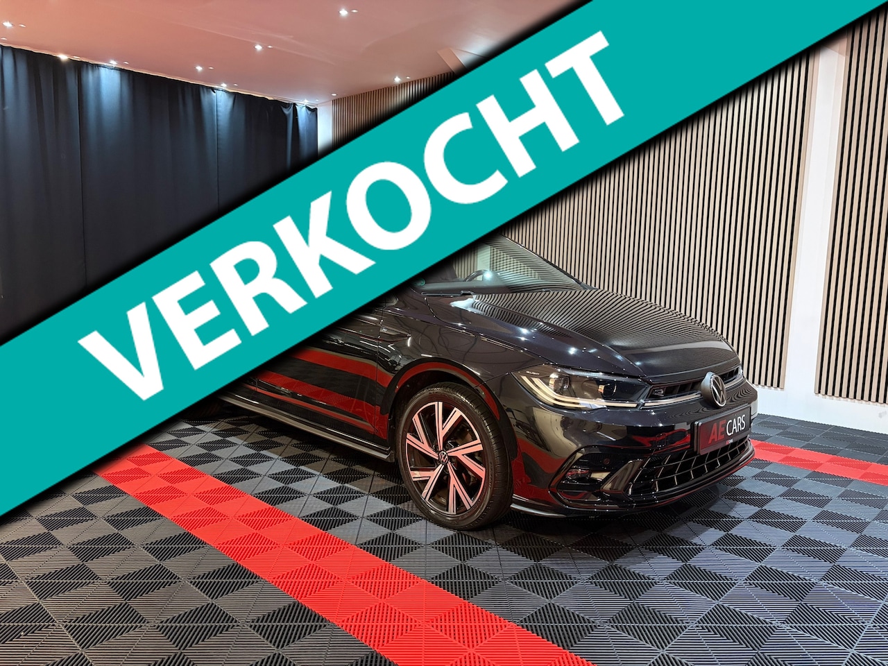 Volkswagen Polo - 1.0 TSI R-Line Business Pano Navi Led IQ Lights Camera - AutoWereld.nl