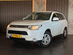 Mitsubishi Outlander - 2.0 Intense Automaat Airco Cruise PDC NAP
