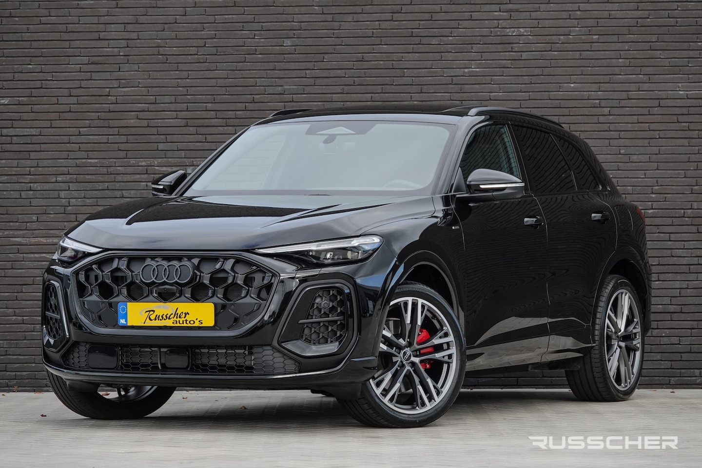 Audi Q5 - e-hybrid 367Pk | Quattro | S-Line | Panoramadak | Bang&Olufsen | 360° Camera | Trekhaak | - AutoWereld.nl
