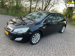 Opel Astra - 1.4 Turbo Cosmo Eerste eigenaar