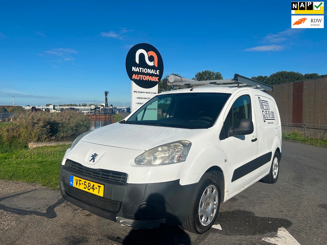 Peugeot Partner - | 2013 | 1.6 HDi | Handgeschakeld | NAP | Ex BTW - AutoWereld.nl