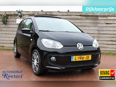 Volkswagen Up! - 1.0 75pk move up 5-drs airco/cruise/PDC/schuifdak/stoelverw./carplay/dab