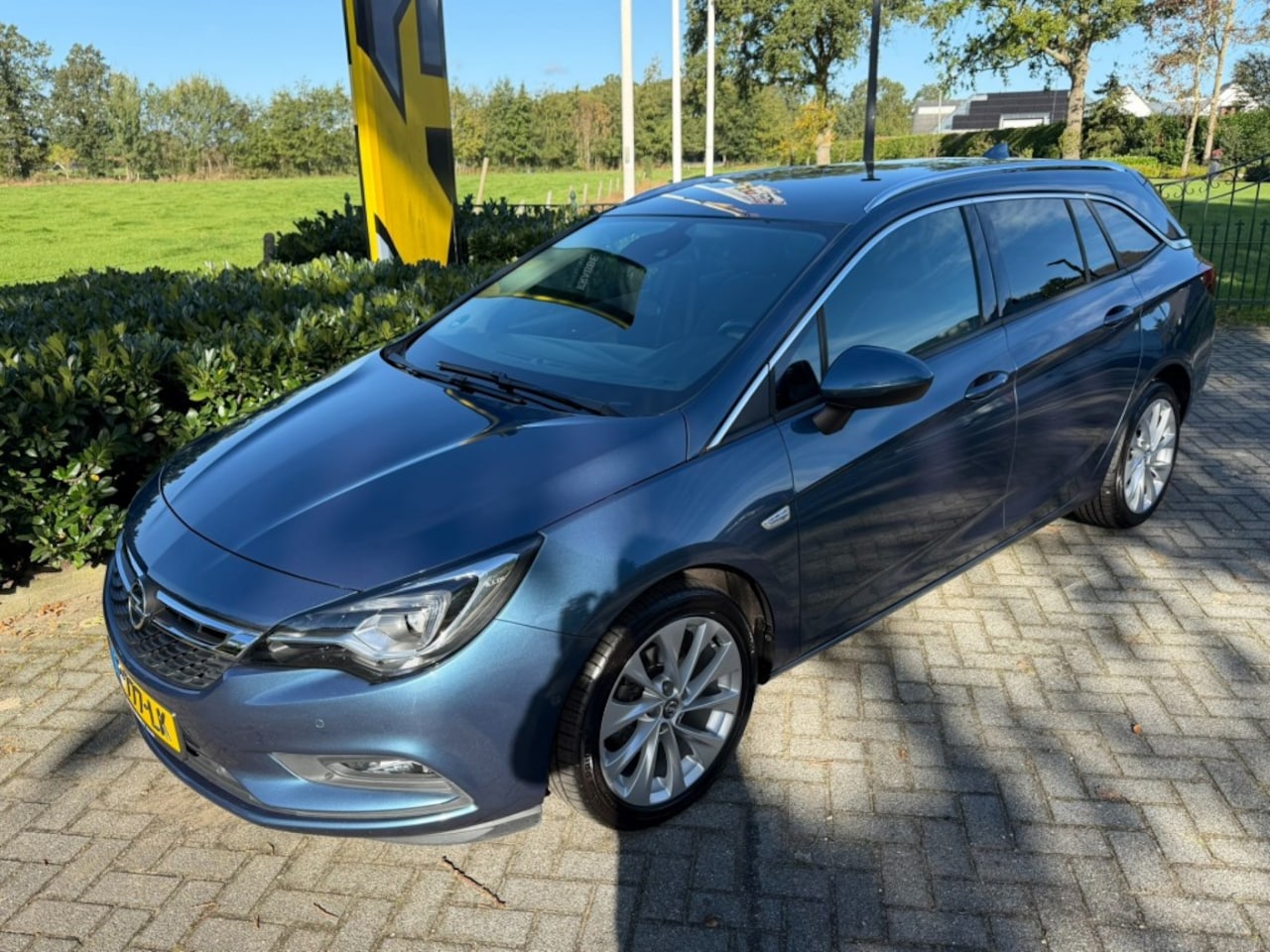 Opel Astra Sports Tourer - Sports Tourer 1.4 Innovation Aut. Keyless / Trekhaak / Led - AutoWereld.nl