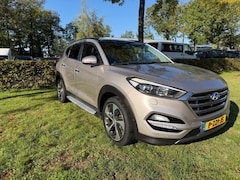 Hyundai Tucson - 1.6 T-GDI PREM. 4WD Leer/Trekhaak/Panoramadak/Nav/Camera