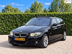 BMW 3-serie Touring - 325xi LCI High Executive 4x4/Pano/LED/Automaat