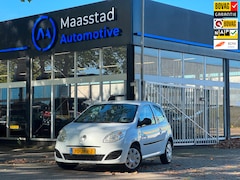 Renault Twingo - 1.2 Authentique Airco lage KM's nette voertuig