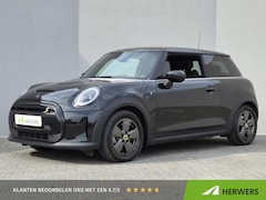 MINI Electric - Classic 33 kWh / SOH 96% / Dealer onderhouden / Stoelverwarming / Achteruitrijcamera / CCS