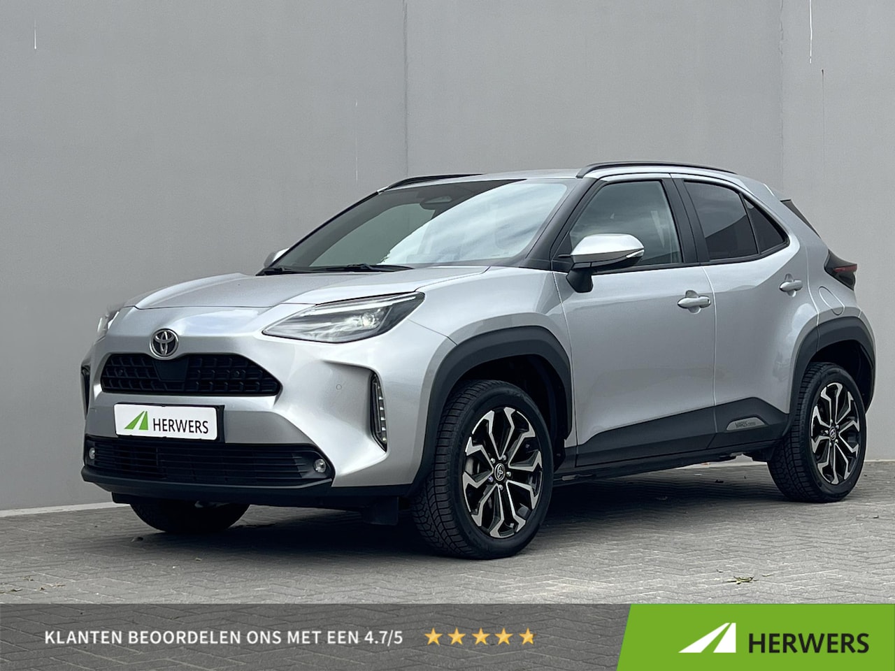 Toyota Yaris Cross - 1.5 Hybrid 115 Dynamic / Dealer onderhouden / Navigatie via abbo of Apple Carplay Android - AutoWereld.nl