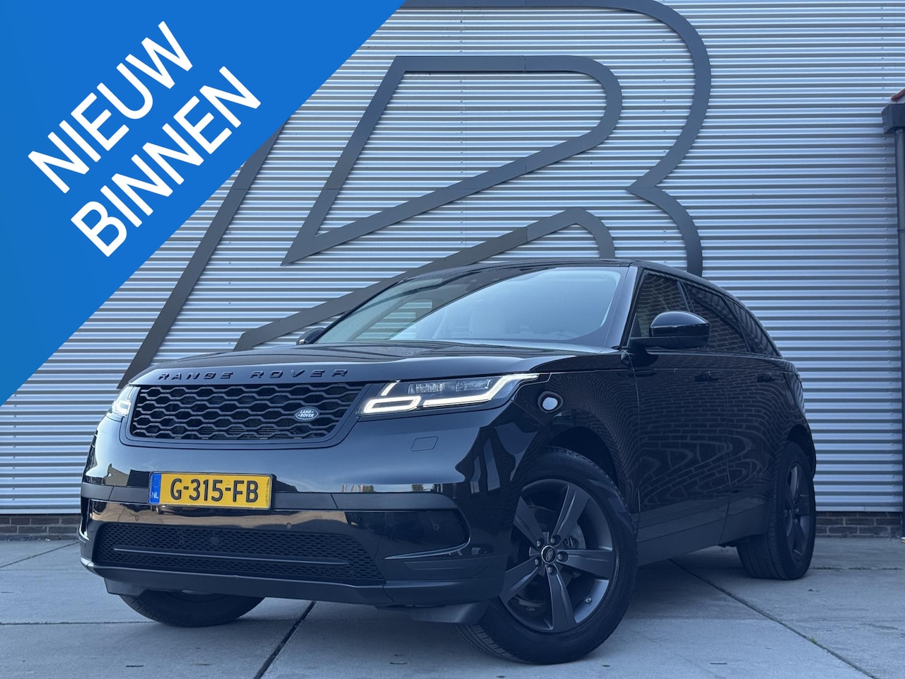 Land Rover Range Rover Velar - 2.0 P250 Turbo AWD Carbon Edition 2e Eigenaar|Navi|Camera|Meridian Sound System|Trekhaak|C - AutoWereld.nl