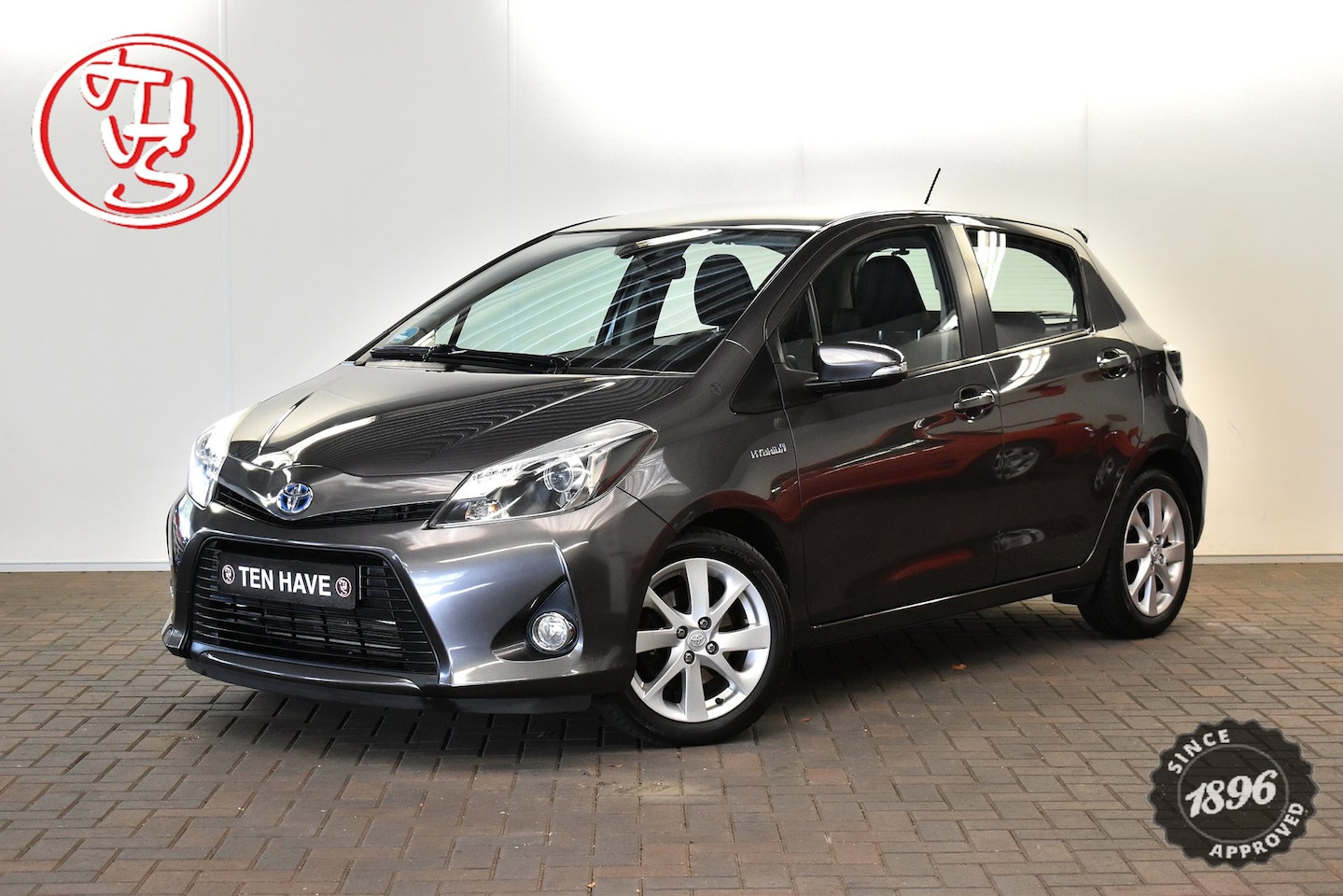 Toyota Yaris - 1.5 Full Hybrid Dynamic 1STE EIGENAAR|VOLLEDIGE HISTORIE|CLIMA|CRUISE CONTROL|HALF-LEDER - AutoWereld.nl