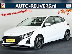 Hyundai i20 - 1.2 MPI Comfort / Navi / Airco / CarPlay / Cam