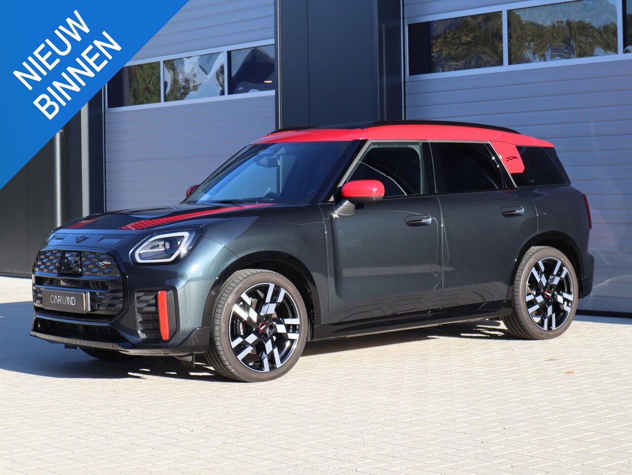 MINI Countryman - E John Cooper Works | XL | Trekhaak | Panoramadak - AutoWereld.nl