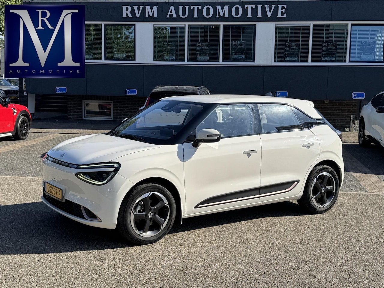 Dongfeng Box - Launch Edition 42 kWh Automaat | NAVIGATIE | 360 CAMERA | STOELVERWARMING + KOELING | FABR - AutoWereld.nl