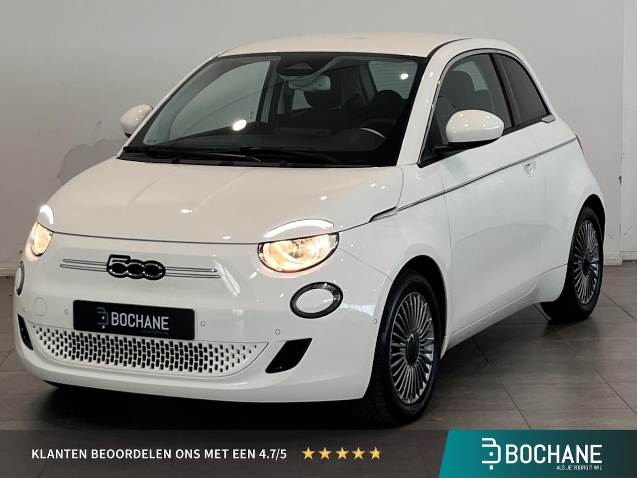 Fiat 500 - Urban 42 kWh | 96,3% SOH | Stoelverwarming | Climate Control | Achteruitrijcamera | Parkee - AutoWereld.nl