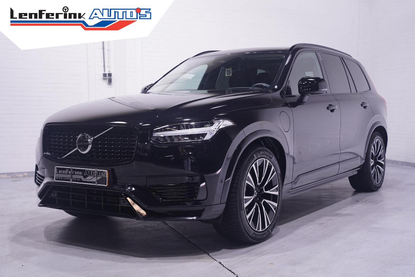 Volvo XC90 - 2.0 T8 Recharge AWD Ultimate Dark 1e Eig. NAP SOH 97% Luchtvering 360 Camera Winterpakket - AutoWereld.nl